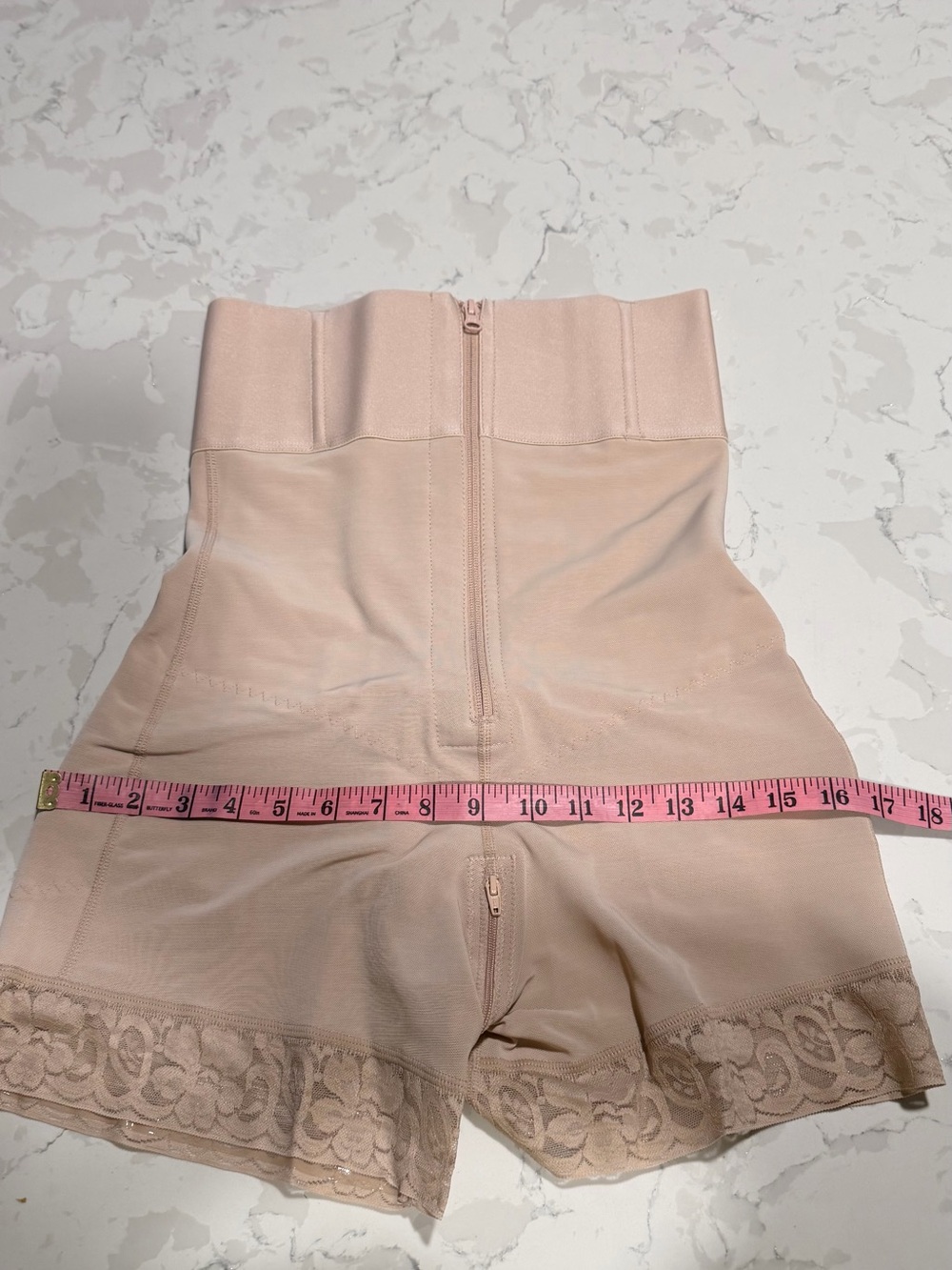 Shapellx Sculpting High Waist Shorts
Shapewear